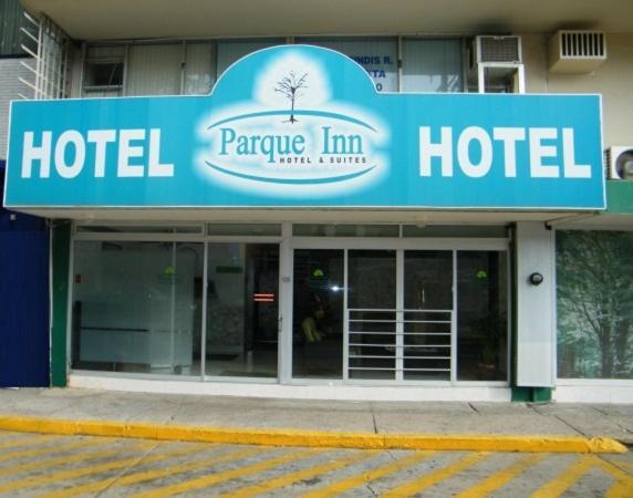 Parque Inn Hotel & Suites Коацакоалкос Екстериор снимка