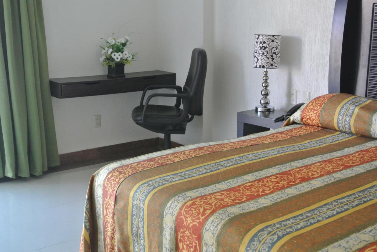 Parque Inn Hotel & Suites Коацакоалкос Екстериор снимка